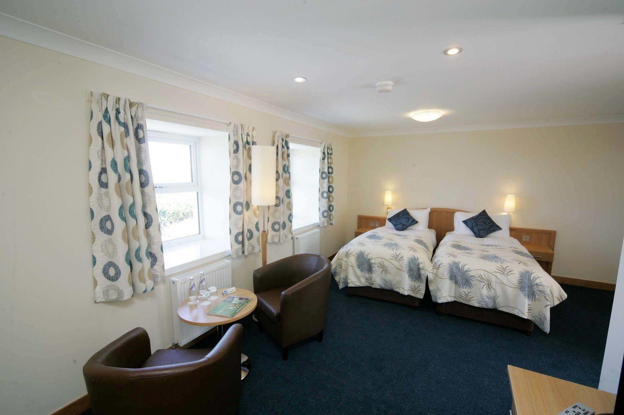 Woodland Bay Hotel ガーバン エクステリア 写真